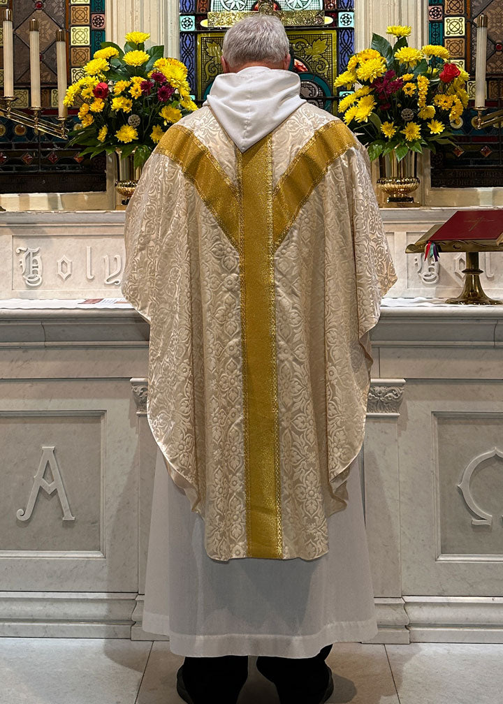 Single pillar front, Y back ivory Chelmsford chasuble, Exeter
